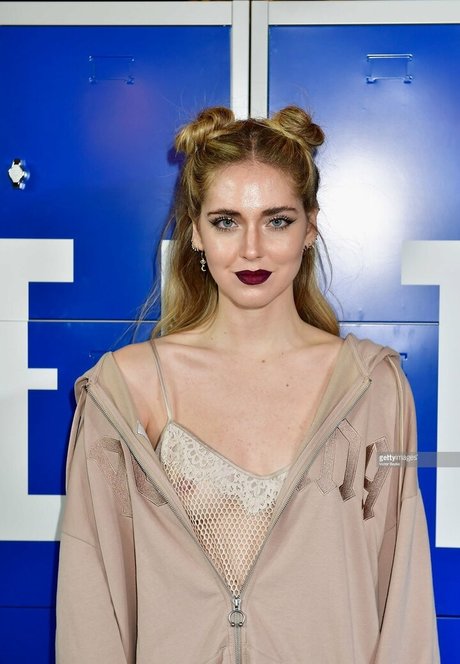 Chiara Ferragni top exklusive fotos