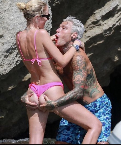 Chiara Ferragni sexy top galerien