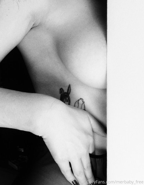 nylonmerbaby erwachsene kunst bild