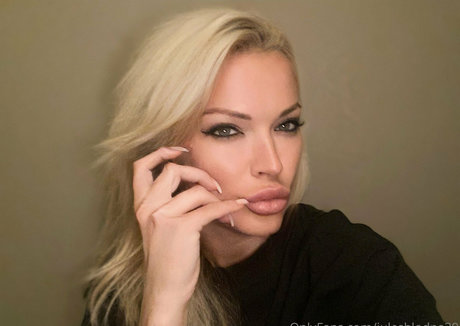 Julesblodna39 pornostar schöne galerien