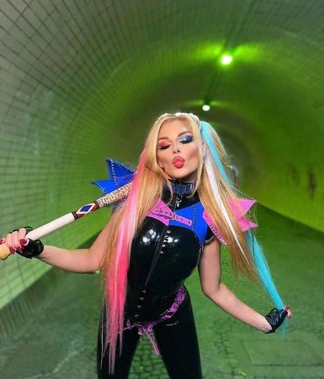 Goddess Slavena model pornographische bild