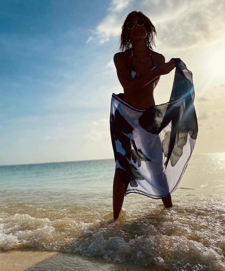 Maria Gabriela De Faria sexy nackt bild