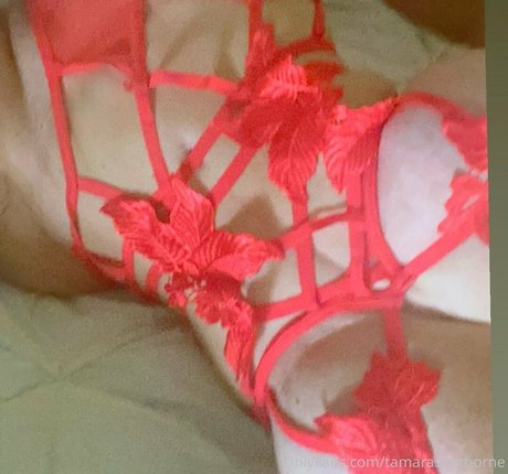 Tamara Sue Thorne sexy porno foto