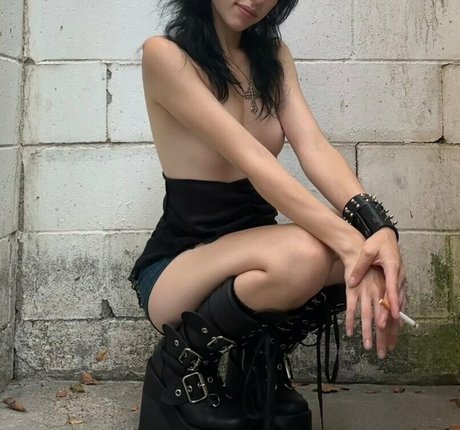 moldiecorpse xxx hd bild