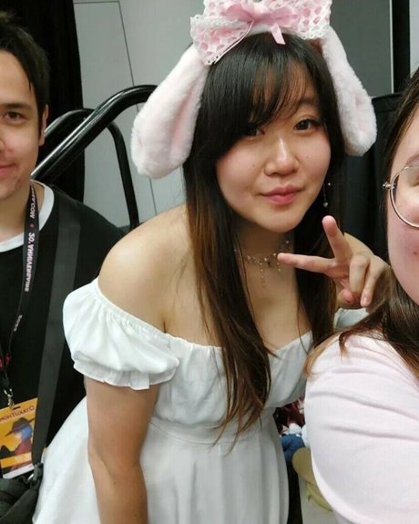 Emirichu hübsche porno galerien