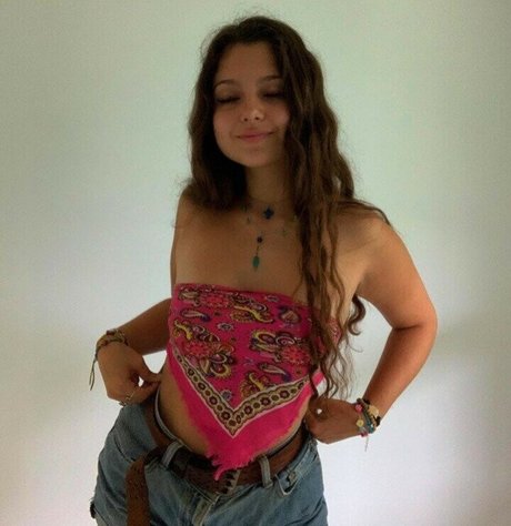 Chloeforero model nackt fotos