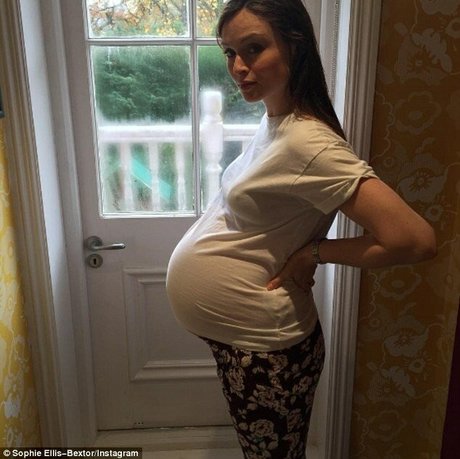 Sophie Ellis Bextor schöne erwachsene fotos