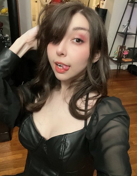 xbrinni xxx nackten galerien