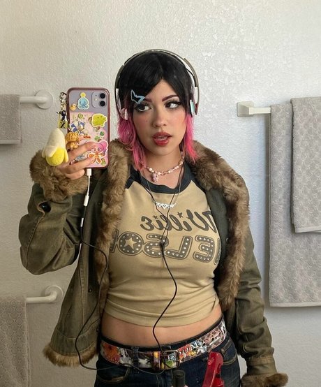 Tamakid hübsche exklusive fotos