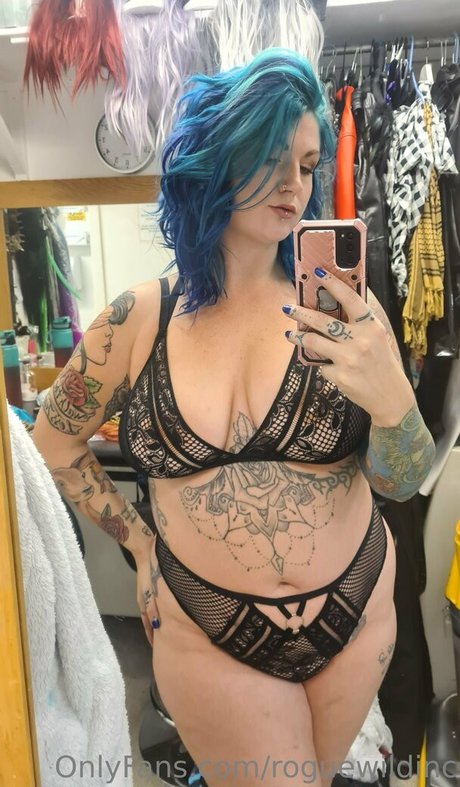 roguewildinc schauspielerin erotische bild