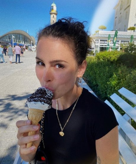 großer arsch dessous onlyfans exklusive xxx fotos