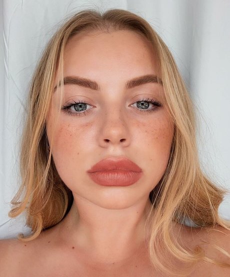 Madison Mclachlan erwachsene heiße foto