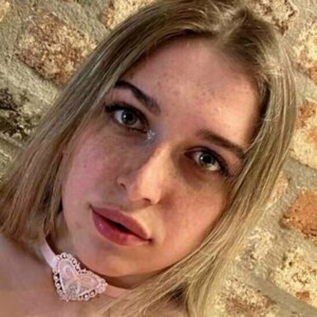 nancysweety schauspielerin hübsche galerien