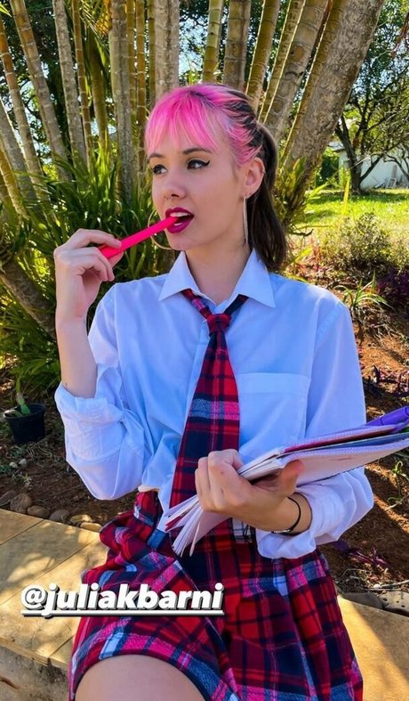 Juliakbarni Profilbild