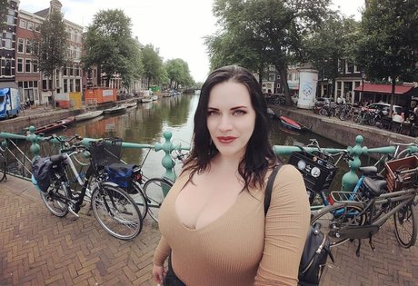 Kinsey Osborn beste erwachsene fotos