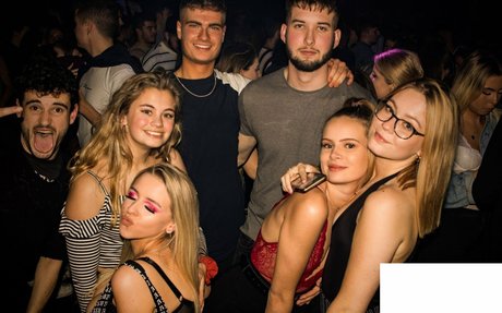 Amber Rose Brightman pornostar nette fotos