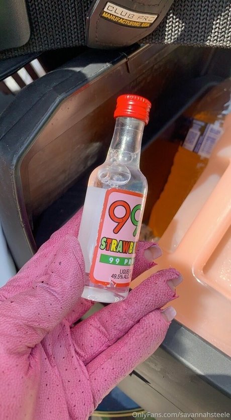 savannahsteele perfekte erwachsene foto