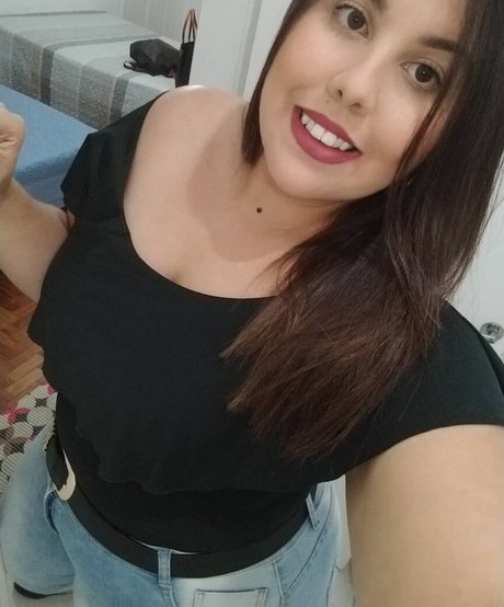 Bianca Novaes hübsche exklusive bild