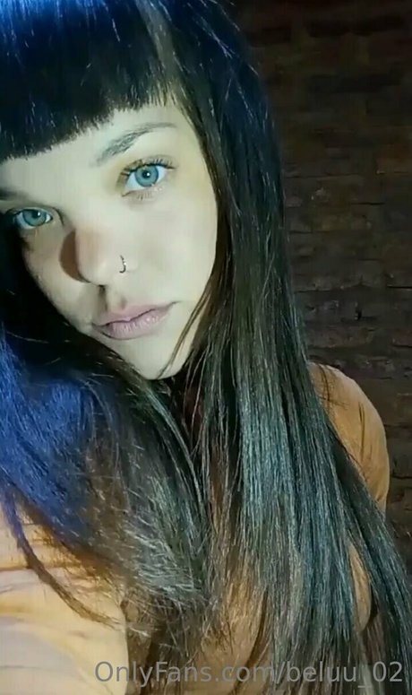 beluu 02 perfekte exklusive archiv