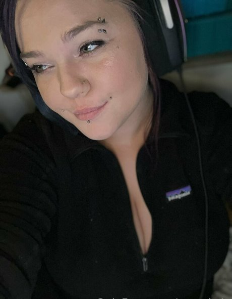 onlyskyyla hd nackten fotos