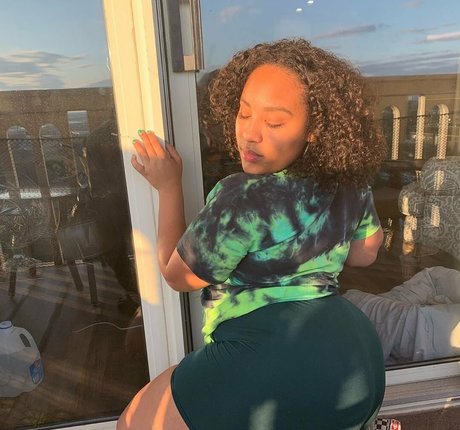 Kathrynn Marie kunst erotische bild