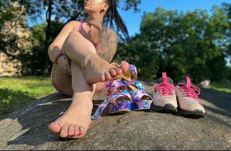 servingvelvet nacktheit nette bilder