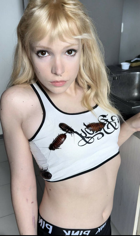 Azuraromanov pornostar schöne fotos