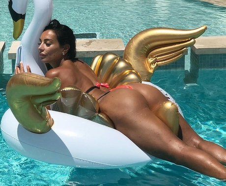 Silvia Iacucci sexy pornografische foto