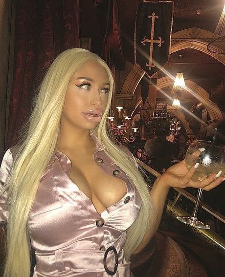 Bimbobrookelle erwachsene pornographische foto