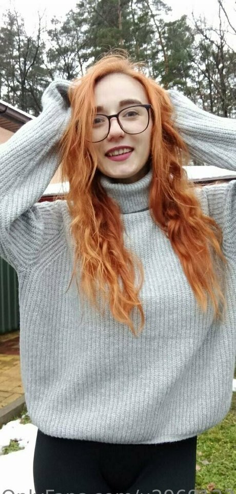 moniiikaaaa nackt pornographische galerien