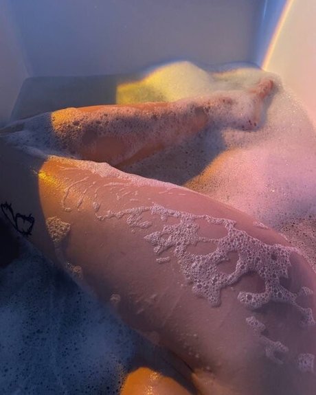 Mia Reed Miareeed schöne erotische foto