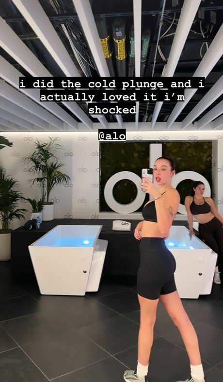 Olivia OBrien top pornostar bild