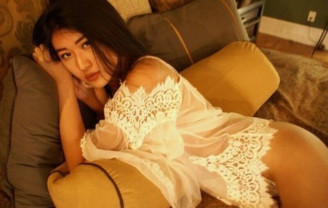 Fionaylin heiße erotische galerien