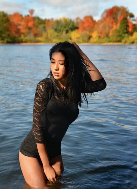 Fionaylin erotische sexy fotos