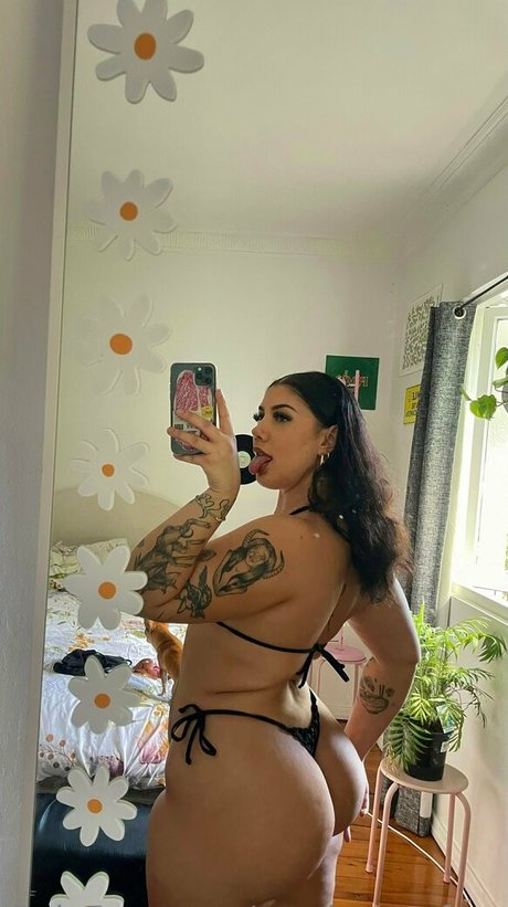 scarlettrayfree freie erotische galerien