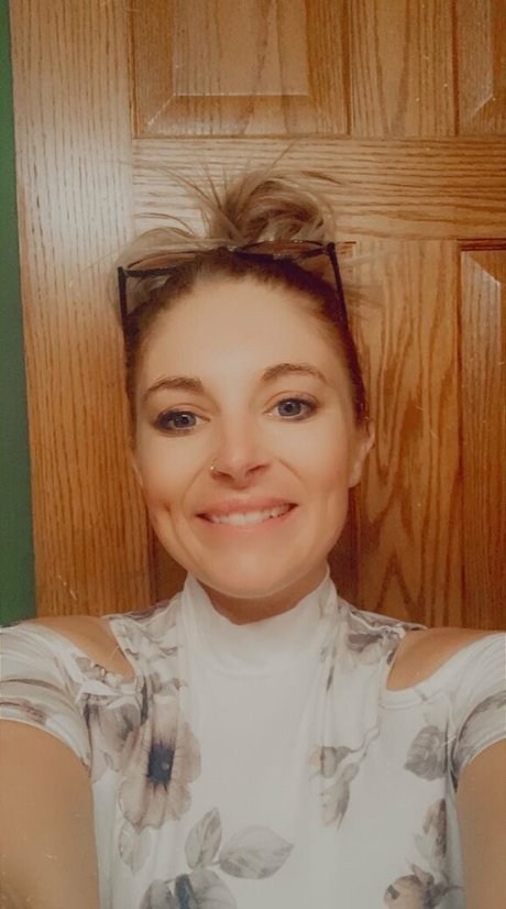 whit sin pornostar hübsche bild