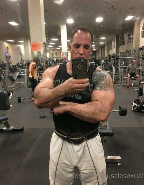 musclesexual freie nacktheit bild