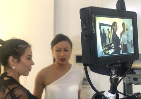 Cassie Del Isla model perfekte bilder