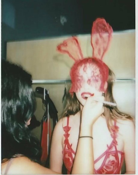 dünnes model onlyfans xxx pornografische galerie