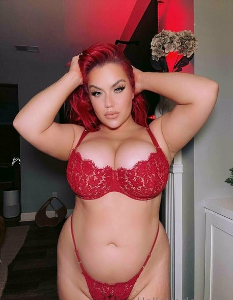 erdbeermilch onlyfans kunst exklusive fotos