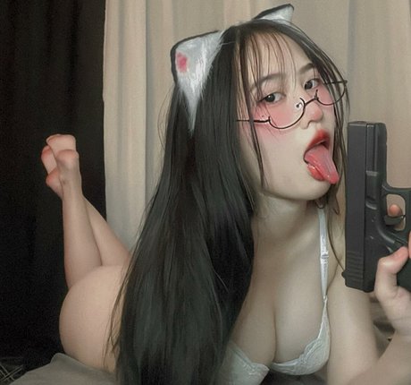 Yunne uwu exklusive freie galerien