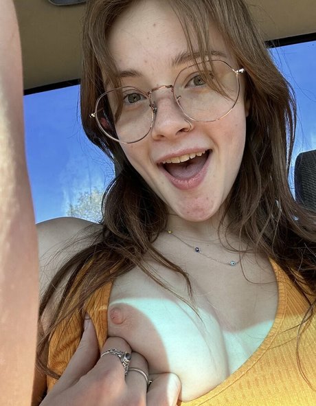 snaakecharmerr pornographische foto