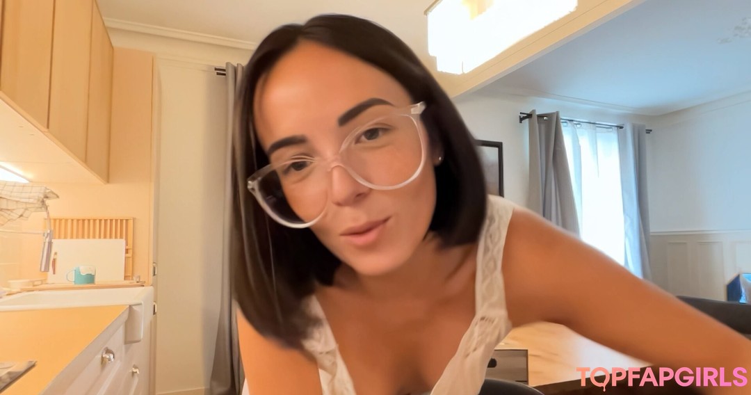 Agathe Auproux heiße nacktheit foto