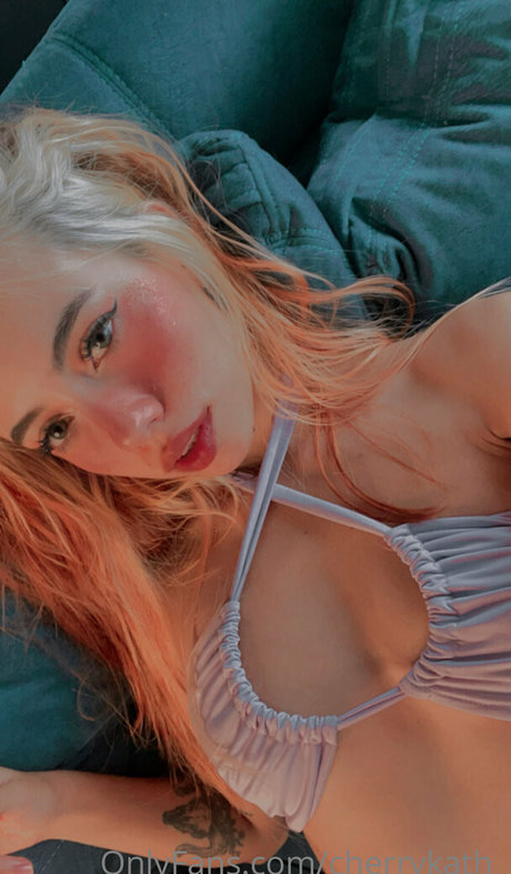 cherrykath18 xxx exklusive bilder