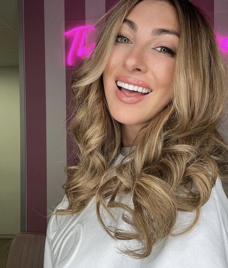 Luisa Zissman sexy erotische galerien