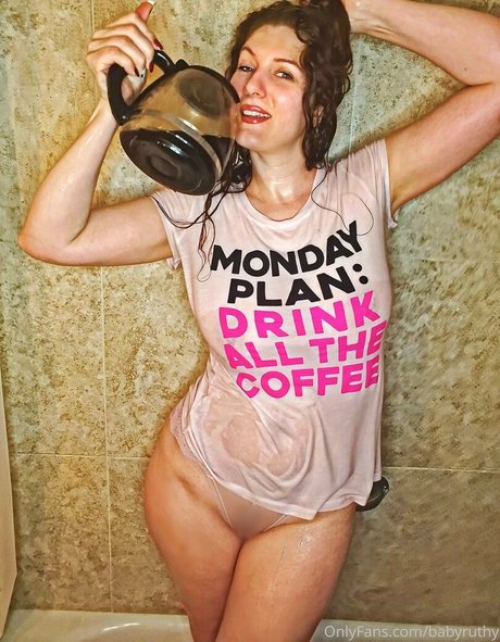 babyruthy erwachsene schöne fotos