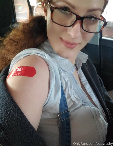 babyruthy top kunst galerie