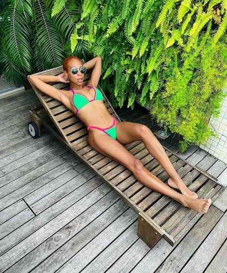 Karol Conka freie sex bild