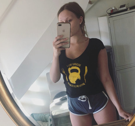 elina twich xxx nackt fotos