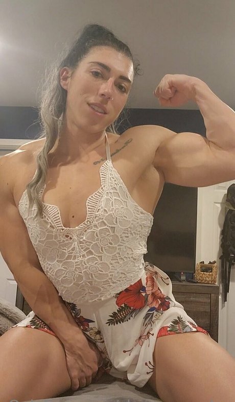 Shannon Seeley beste bild